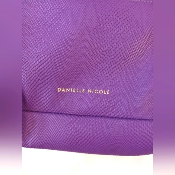 Danielle Nicole Nolan Crossbody Purple Bag - Picture 10 of 11